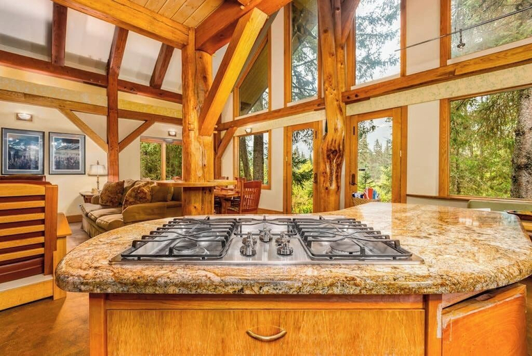 Interior 5, Handcrafted Girdwood Cabin Above a Quiet Pond, Anchorage