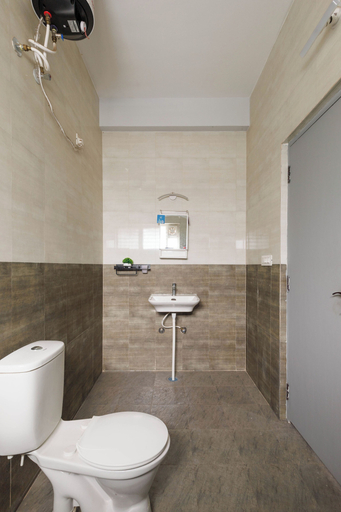 Bathroom 3, Rosette by Redolive 1bhk 4th Block Jayanagar, Bangalore