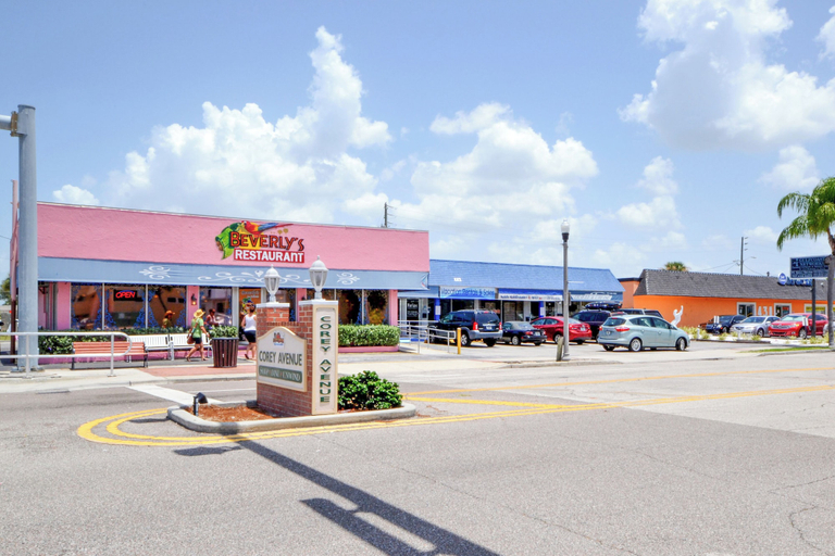 Exterior & Views 2, Waves by Distinctive Beach Rentals, Pinellas