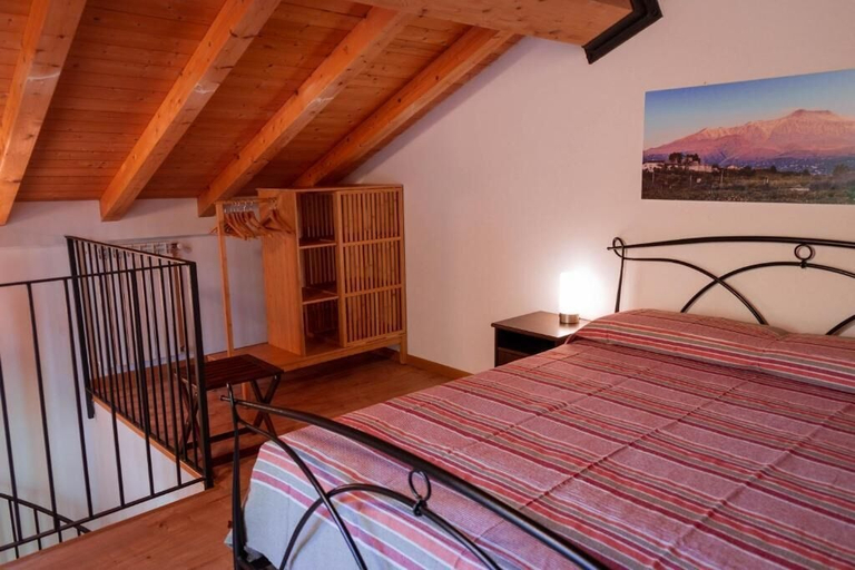 Bedroom 4, Terre di Monacella, Catania