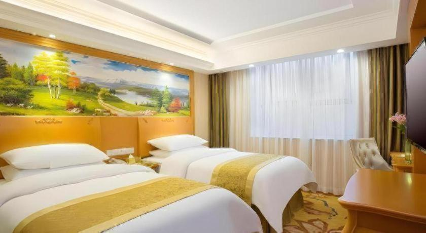 Bedroom 3, Vienna Hotel Hunan Hengyang Leiyang, Hengyang