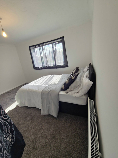 Room 5, The Chilux Stylish Apartment, London
