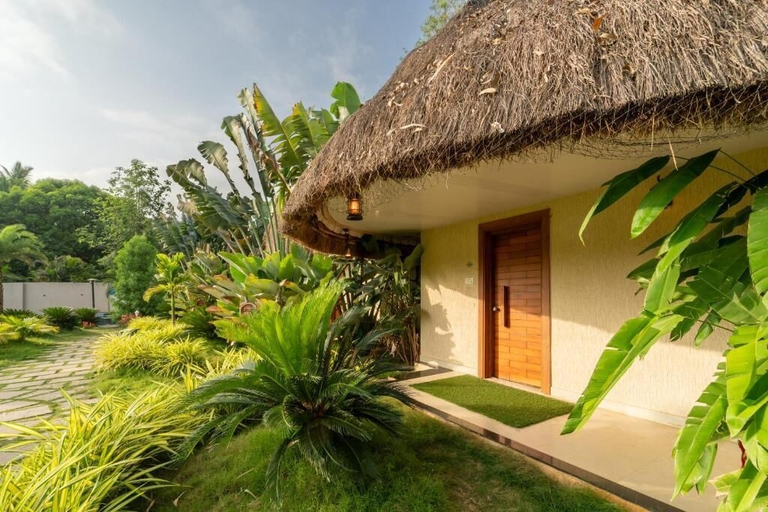 Property grounds 4, Dandeli Kali River Resort, Uttara Kannada