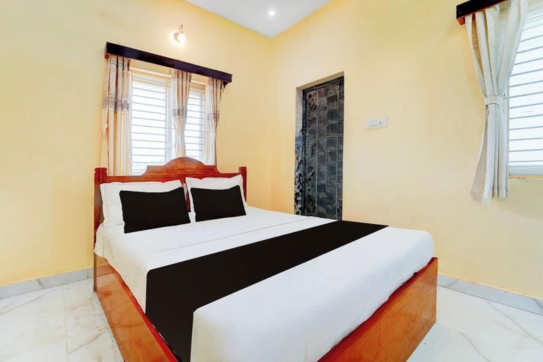 Room 2, Super Collection O Madurai Theni Road, Madurai