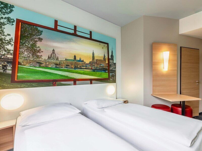 Bedroom 4, B&B HOTEL Dresden-Messe, Dresden