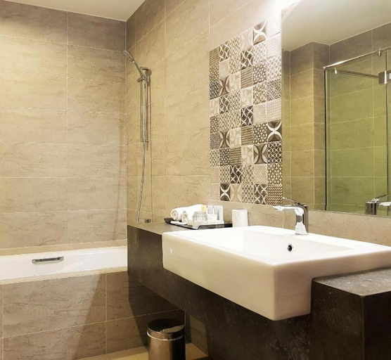 Bathroom, Hotel Grand Baron, Larut and Matang