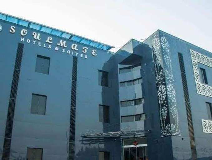 Exterior 2, Mohit Hotel and Suites, Ifo