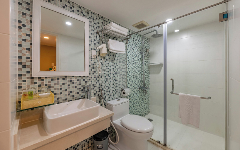 Bathroom 4, Hotel L Odeon Phu My Hung, District 7