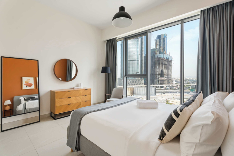 Room 5, Silkhaus Chic Canalside 3BR in Al Wasl Dubai, Dubai