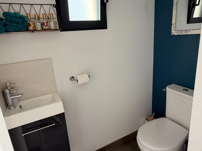 Bathroom 3, Villa With Pool and Jacuzzi Near Chateauneuf-du-pape - 9 People, Vaucluse