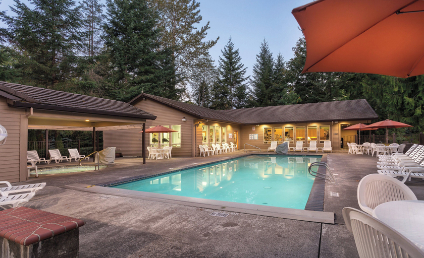 Sport & Beauty 5, Whispering Woods Resort, Clackamas