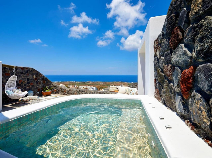 Sport & Beauty, Mellow Luxury Cave, South Aegean