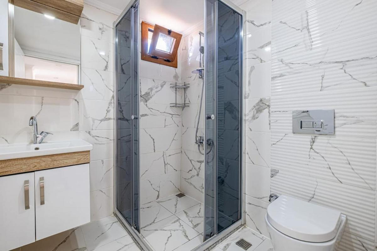Bathroom 5, Kardelen Villa, Serik