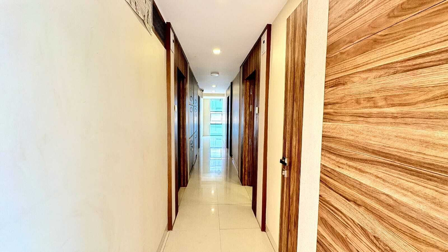 Others 5, sunshine lodge, Pune