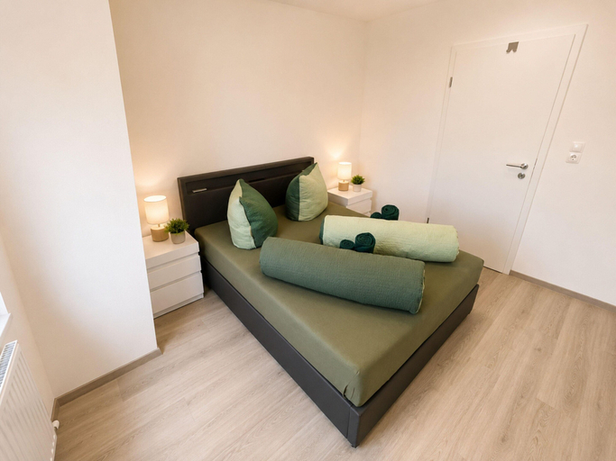 Room 2, Zum Rheinberg - Marksburg Panorama, Rhein-Lahn-Kreis