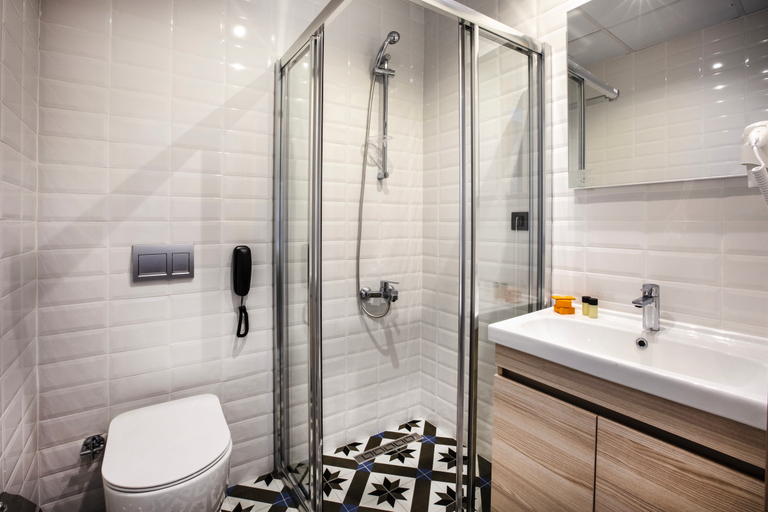 Bathroom, Eliada Hotel, Kuşadası