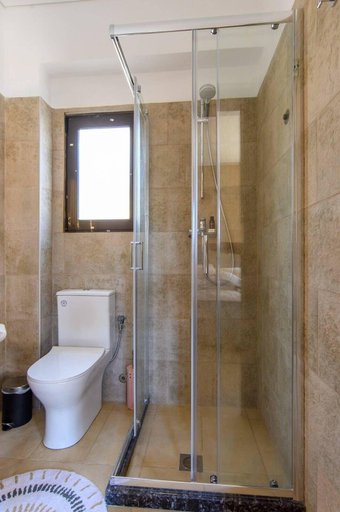 Bathroom 2, Kouvaras Equestrian Club Residence by RHS, Attica