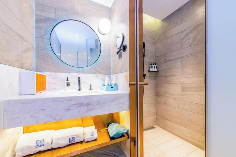 Room 3, Lanou Hotel, Weinan