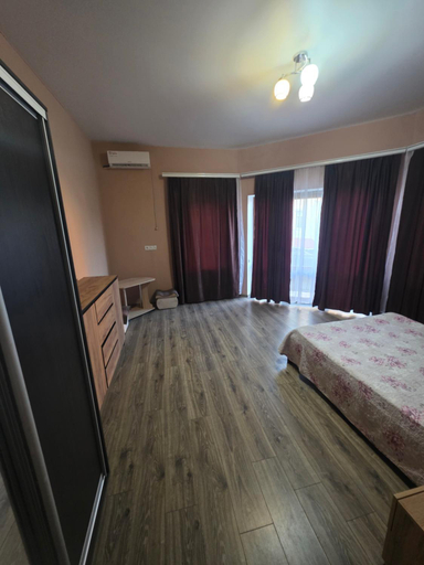 Bedroom 3, Freedom, Odes'ka