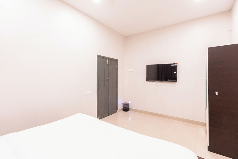 Room 3, Calcutta Heritage by Jadecaps Shyambazar 2BK, Kolkata