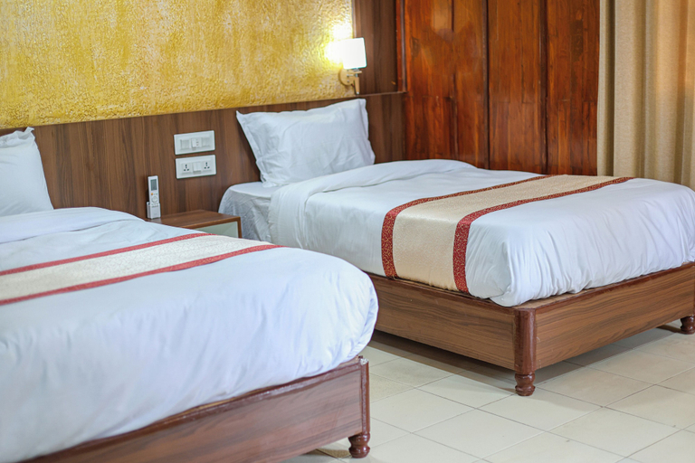 Room 5, Batika Resort Sauraha, Narayani