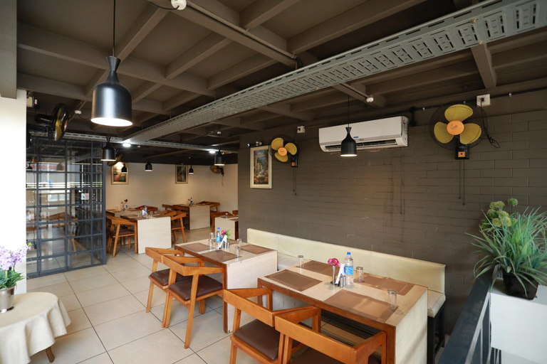 Food & Drinks 5, Aroma Ayur Heritage, Kannur