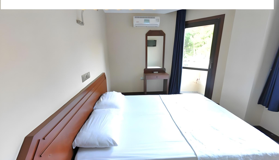 Bedroom 2, Beach Princess Hotel, Kuşadası