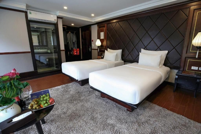 Room 5, Lan ha bay luxury cruise, Hạ Long