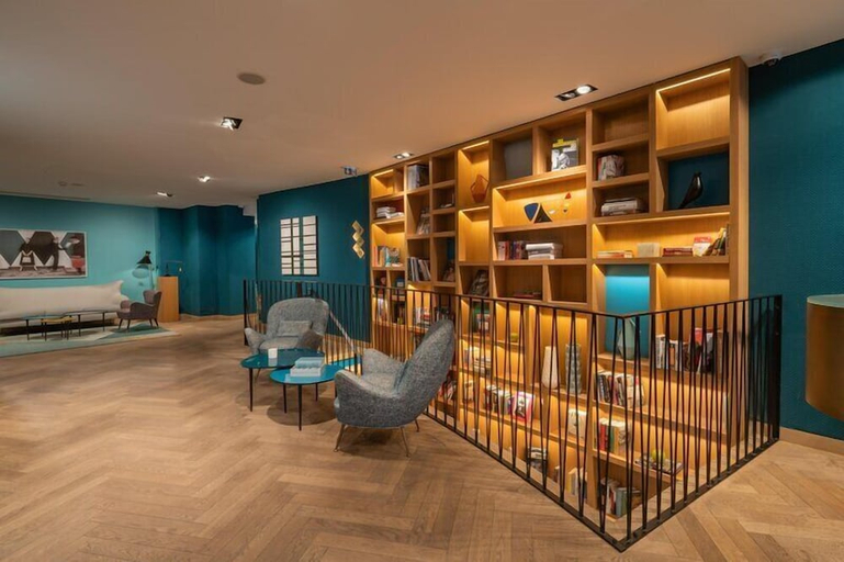 Public Area 4, Hôtel Artus, Paris
