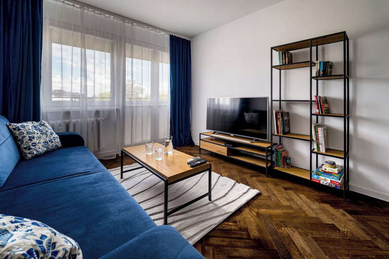 Living room 4, RentPlanet - Apartament Kołłątaja, Środa Śląska