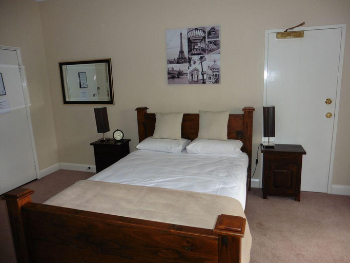 Bedroom 2, York Accommodation Services, York