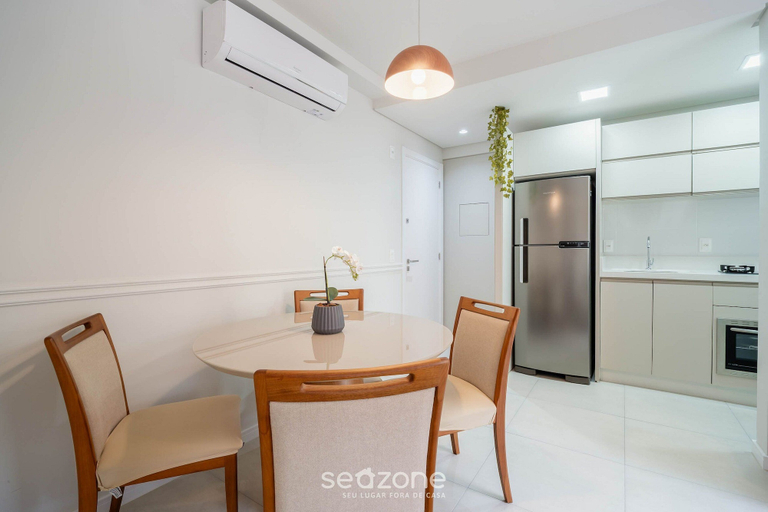 Dining, Complete Studio in Floripa Downtown Ech0205, Florianopolis