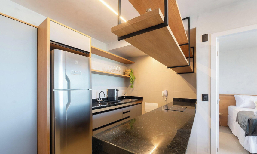 Private kitchen, Apartment w/ sea View in Building w/ Pool Edf1303, Salvador