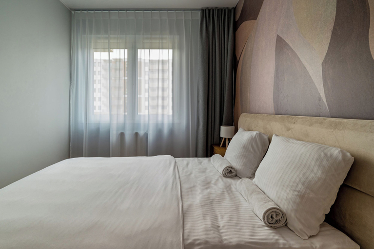 Room 2, RentPlanet - Apartament Braterska, Środa Śląska