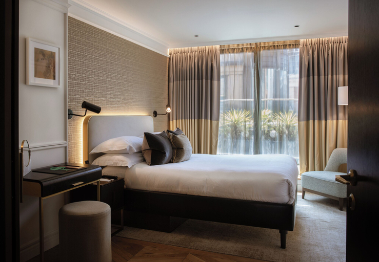 Bedroom 3, The Guardsman Hotel and Residences, London