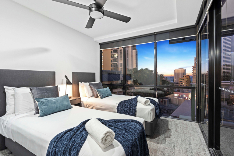 Bedroom 3, Circle on Cavill - WOWSTAY, Gold Coast