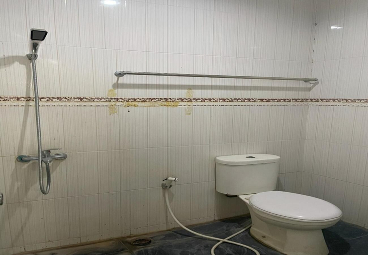 Bathroom 4, Hotel Star 88, Sleman