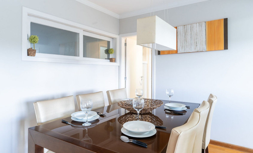 Dining 3, Great apt for Families in Campos do Jordao Lvr010, Campo Limpo Paulista