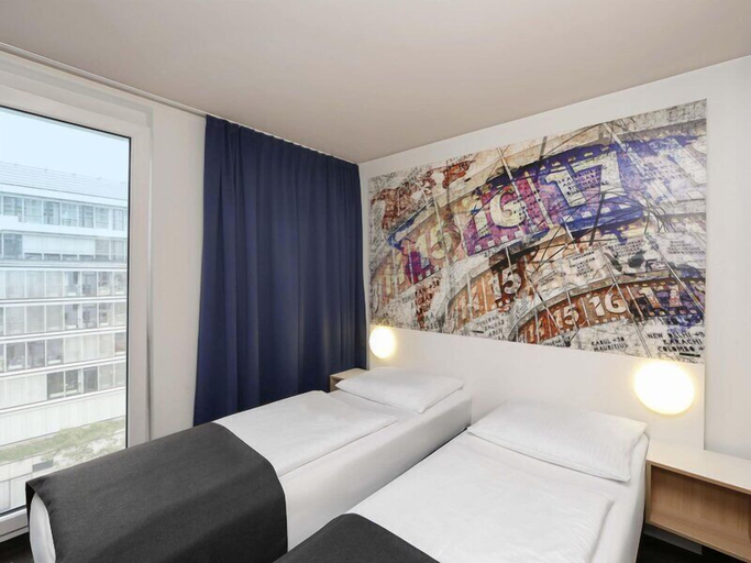 Bedroom 3, B&B Hotel Berlin-Alexanderplatz, Berlin
