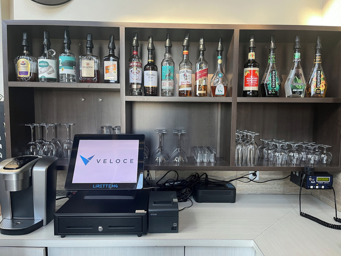 Food & Drinks 5, Hotel L'Oie des neiges, Desjardins