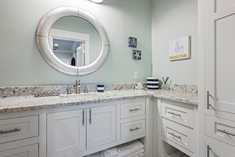 Bathroom 3, Gabriels Landing 5 Bedroom Home, Galveston