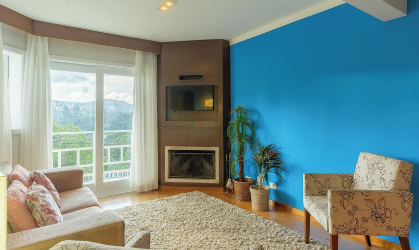 Living area, Great apt for Families in Campos do Jordao Lvr010, Campo Limpo Paulista