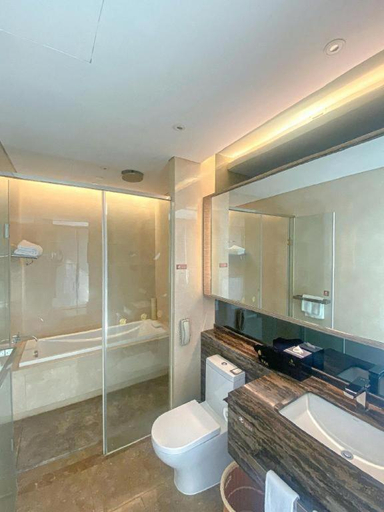 Bathroom 4, LONGYAN JINGHUA FLIPORT HOTEL, Longyan