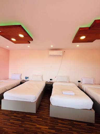 Room 1, Hotel Gadhi View and Resort, Narayani