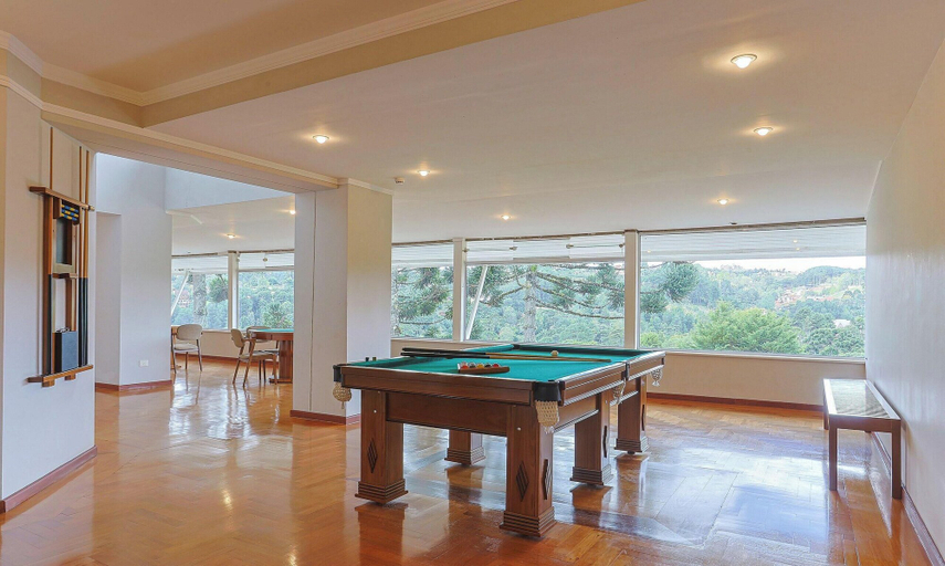 Game room, 2-bedroom Apt in Campos do Jordao Lvr0412, Campo Limpo Paulista