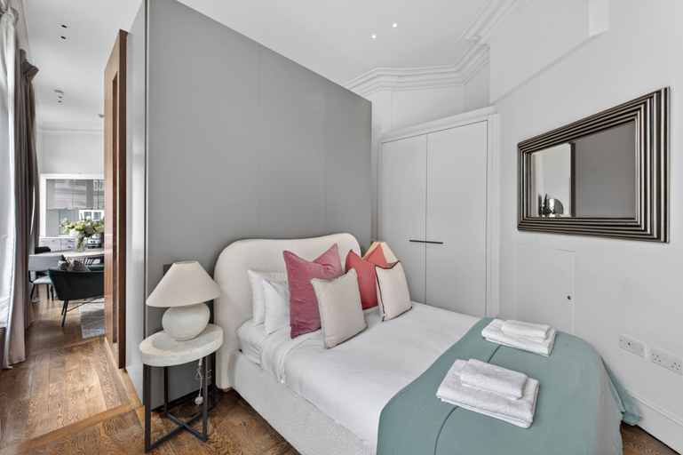 Bedroom 1, VESTO Victoria, London