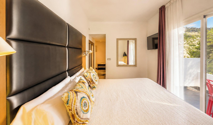 Bedroom 3, Palladium Hotel Cala Llonga - Adults Only, Baleares