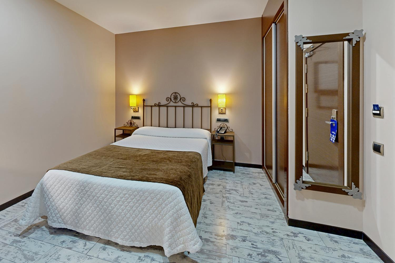 Bedroom 2, Hotel y Restaurante Moya, Cuenca