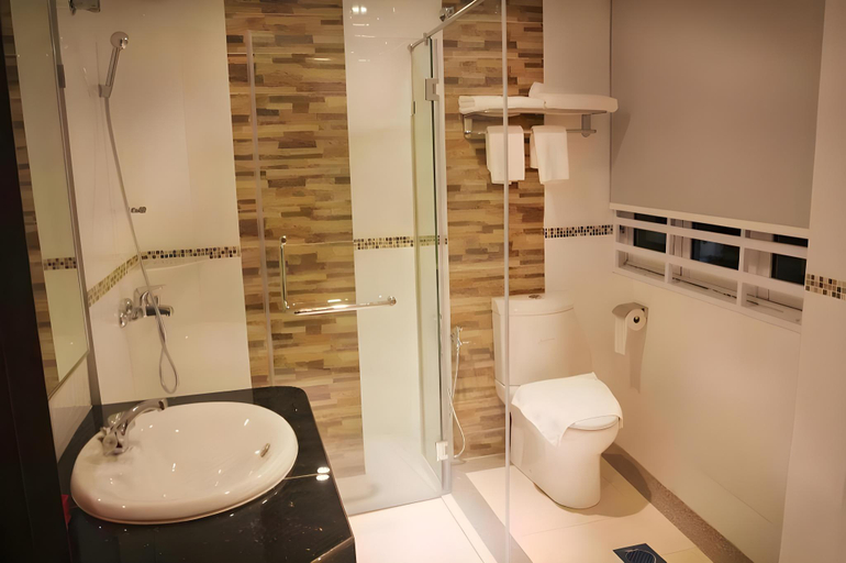 Bathroom 5, KTC HOTEL, Batang Padang