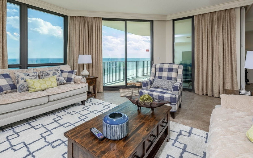 Primary image, Phoenix Ix 902 2 Bedroom Condo, Escambia